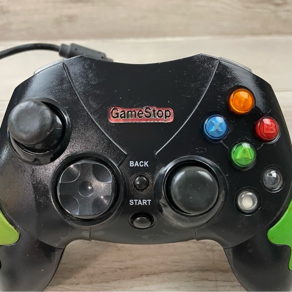 Gamestop Corded Wired Controller for Original XBOX BB-136 Black/Green - Picture 2 of 7